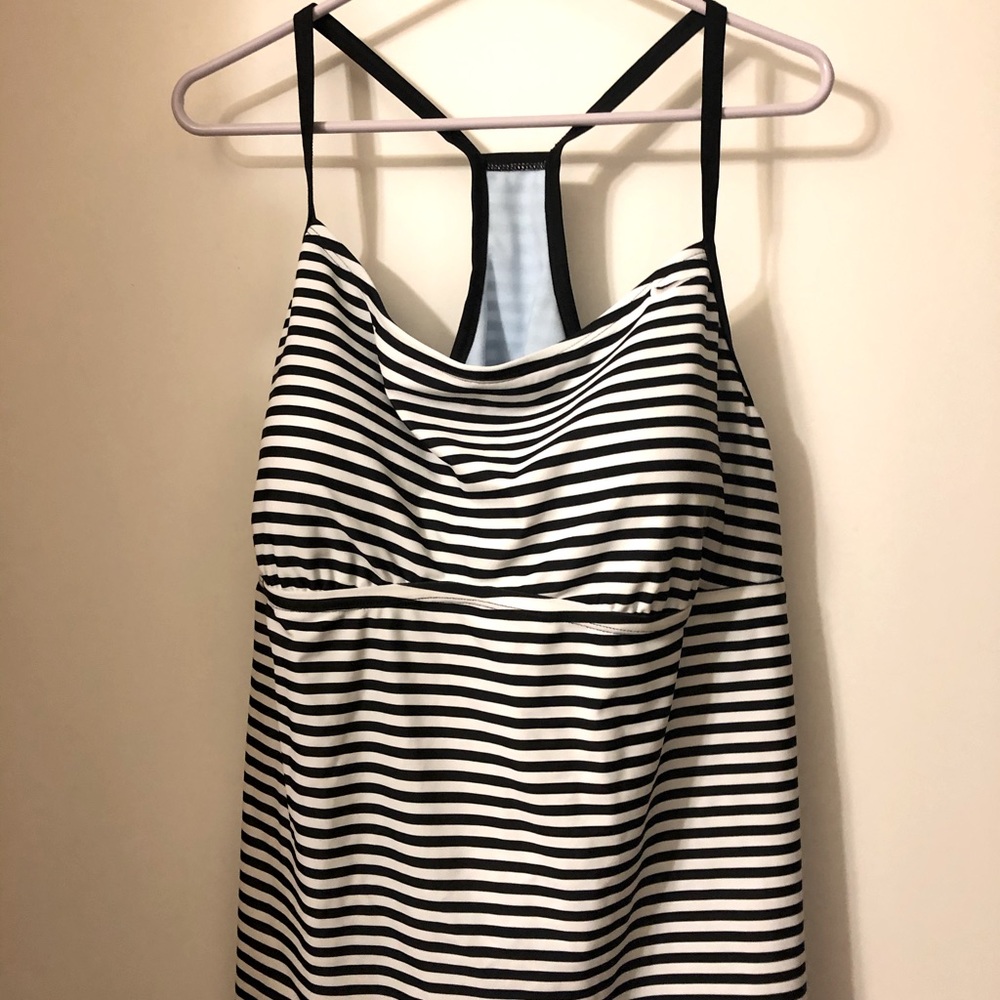 NWT!! Women’s Tankini Swimsuit size 3x